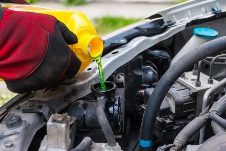 Best Radiator Stop Leaks for Engine Protection: Reviews, Buying Guide and FAQs 2023