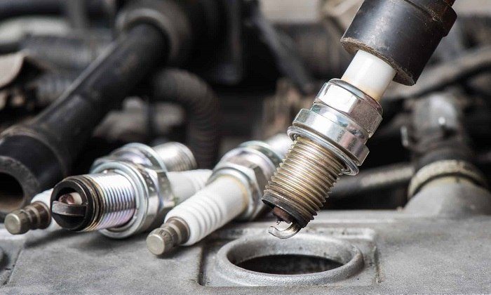 Oil on Spark Plugs: Causes, Symptom & How to Fix
