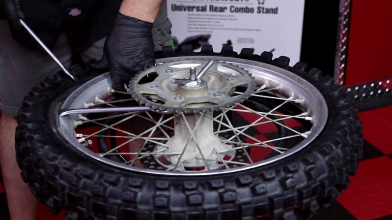 7 Best Motorcycle Tire Changers of 2023: Reviews, Buying Guide and FAQs 