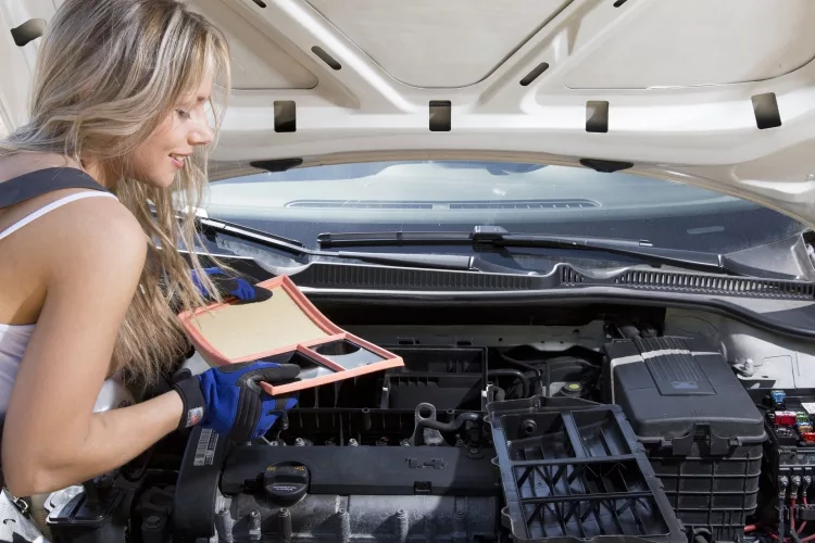 How Often to Change Air Filter in Car