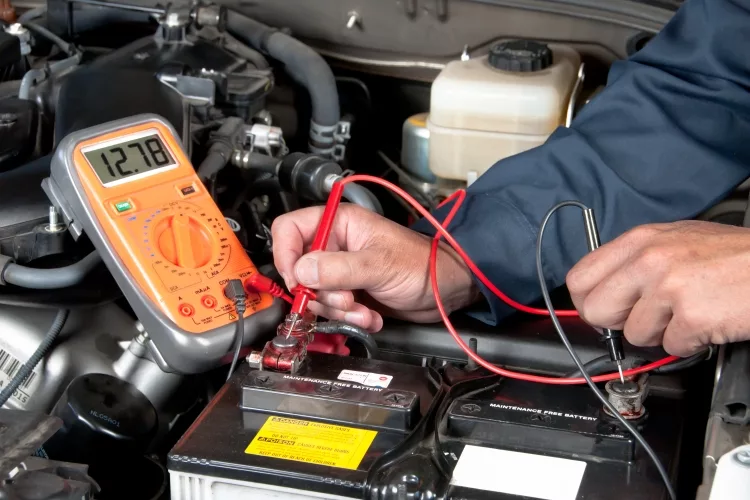 How do you use a multimeter to test car power?