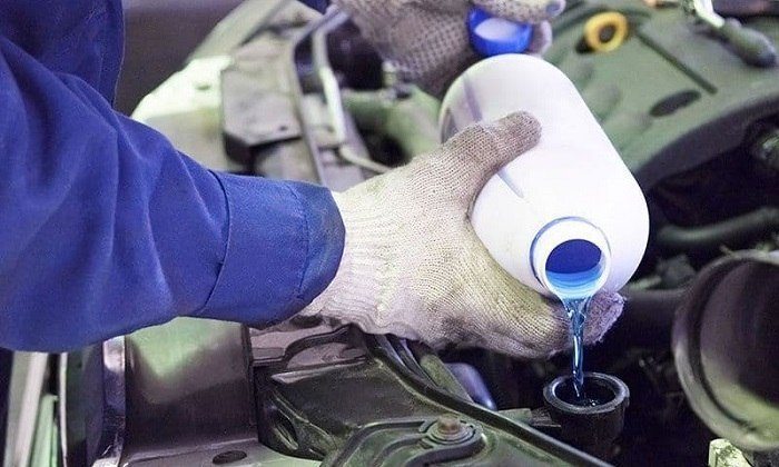 5 Symptoms of Overfilled Transmission and How to Correct