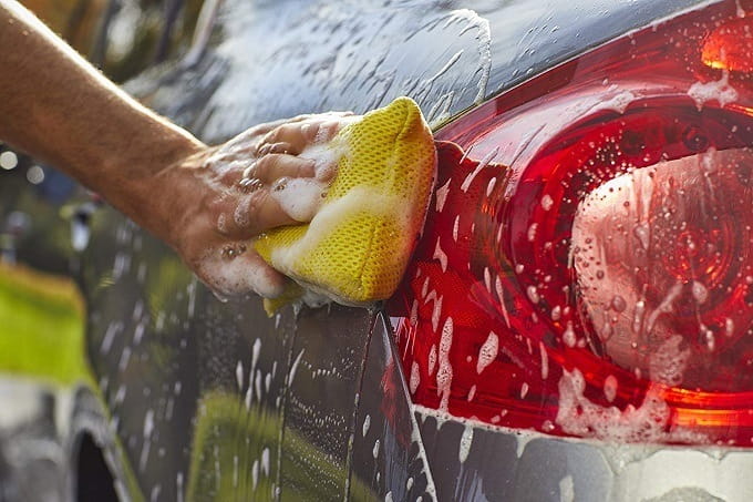 How To Buy The Best Wash Mitt & Sponge