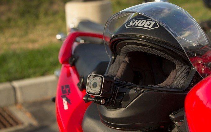 Top Motorcycle Helmet Cameras of 2022 by Editors' Picks