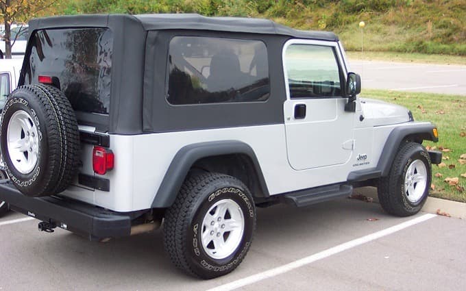 How To Buy The Best Jeep Soft Tops