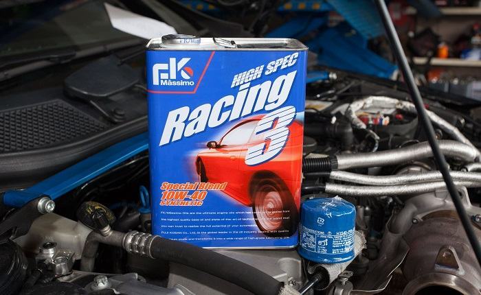10w30 Vs 10w40 Engine Oil Which Is Suitable For You Carcaretotal