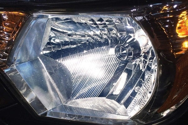 How To Buy The Best Headlight Bulb