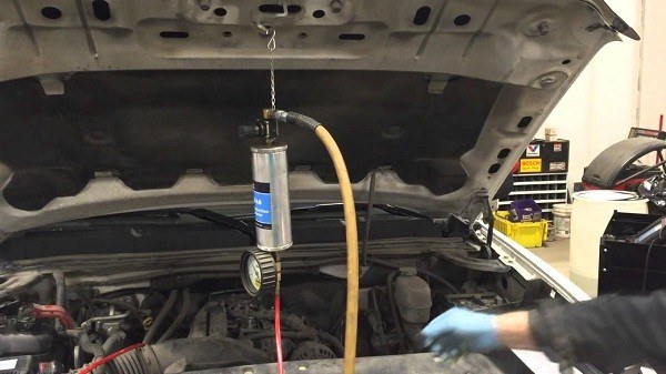 How To Use A Fuel Injector Cleaning Kit