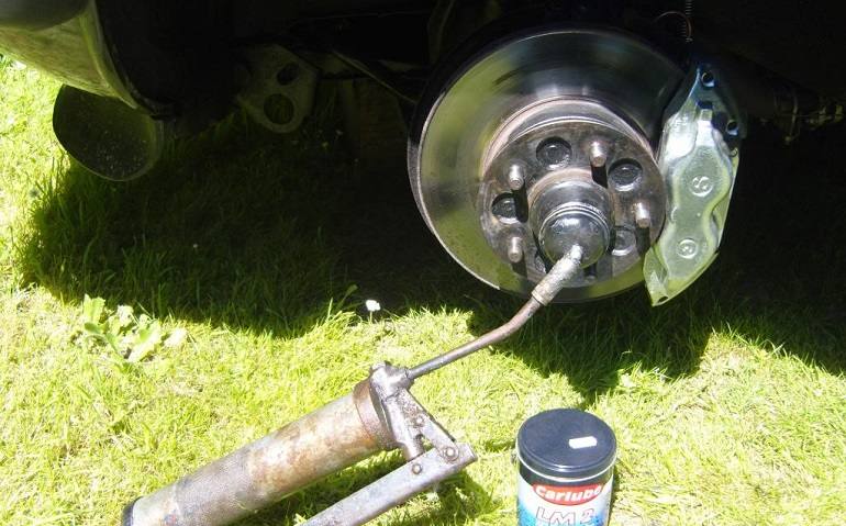 How To Buy The Best Wheel Bearing Greases