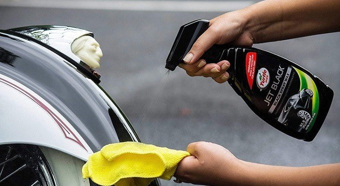 7 Best Car Waxes for Black Cars in 2023: Reviews, Buying Guide and FAQs 